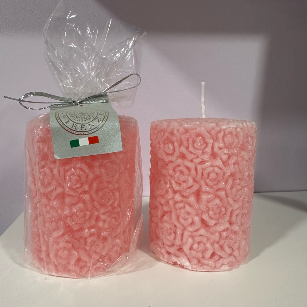 2 Pink Rose Patterned Candles